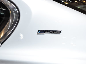 2017740Le xDrive (x)(ji)^