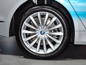 2017740Le xDrive (x)(ji)^