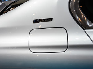 2017740Le xDrive (x)(ji)^