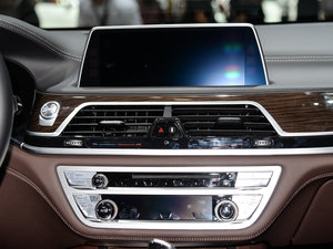 2017740Le xDrive п؅^