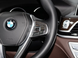 2017740Le xDrive п؅^