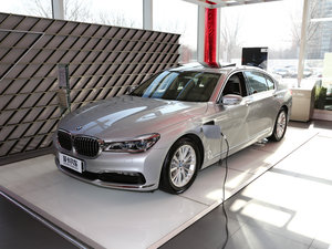 2017740Le xDrive ǰ45