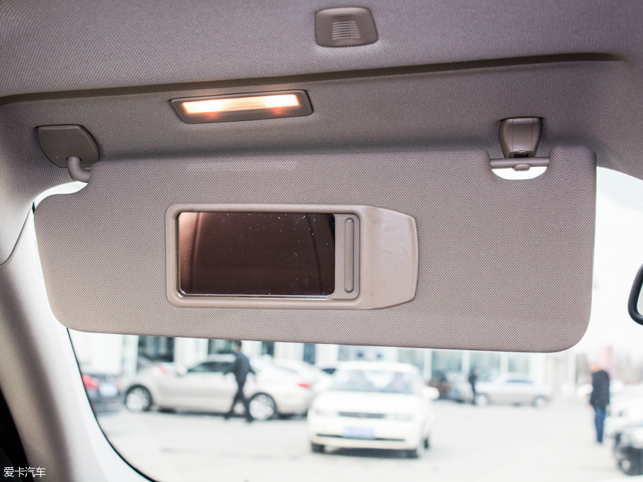 2015R5ϵGT 528i I