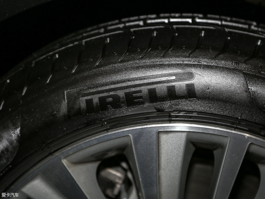 2015R5ϵGT 528i A