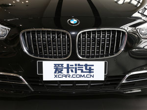 2015款528i 豪华型 中网