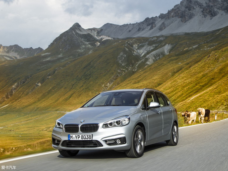 2015R2ϵʽτ܇ 225xe plug-in hybrid