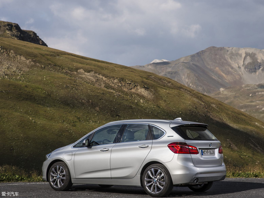 2015R2ϵʽτ܇ 225xe plug-in hybrid