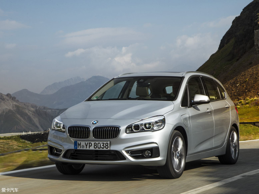 2015R2ϵʽτ܇ 225xe plug-in hybrid