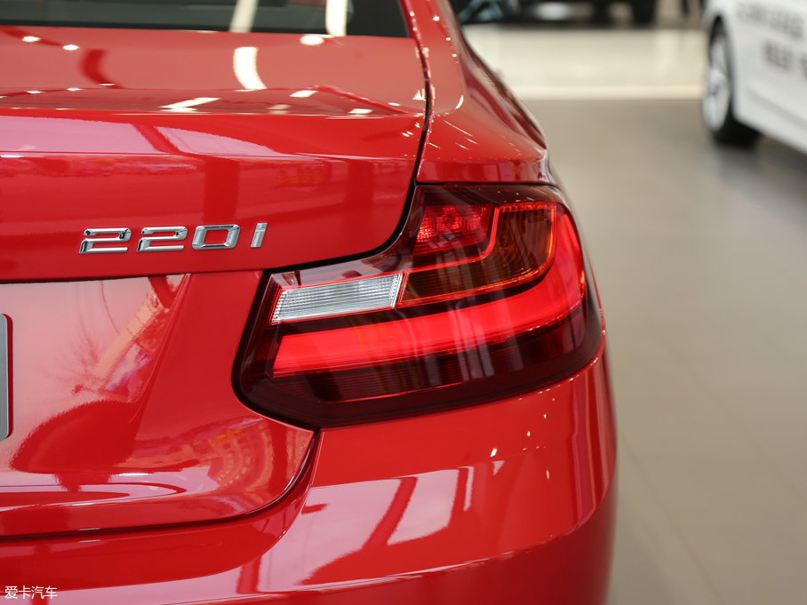 2017R2ϵpT 220i I