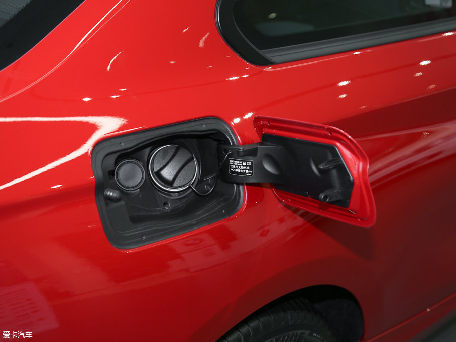 2017R2ϵpT 220i I