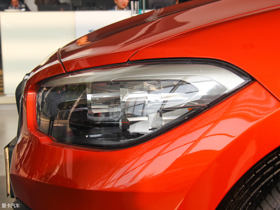 2016R1ϵɎ 118i I