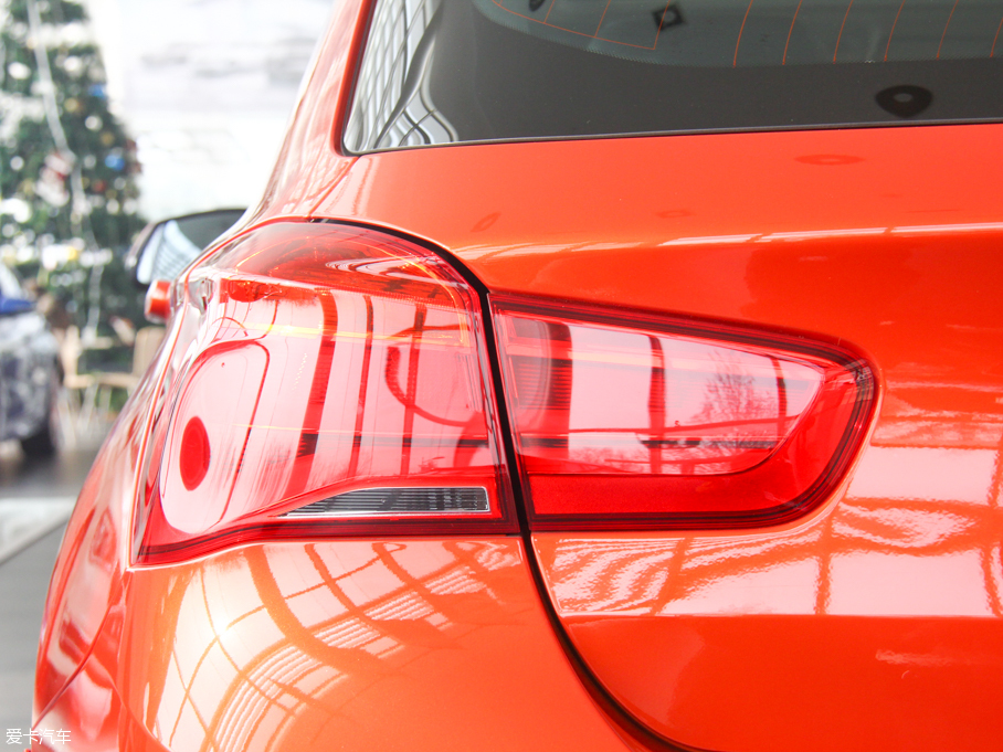 2016R1ϵɎ 118i I