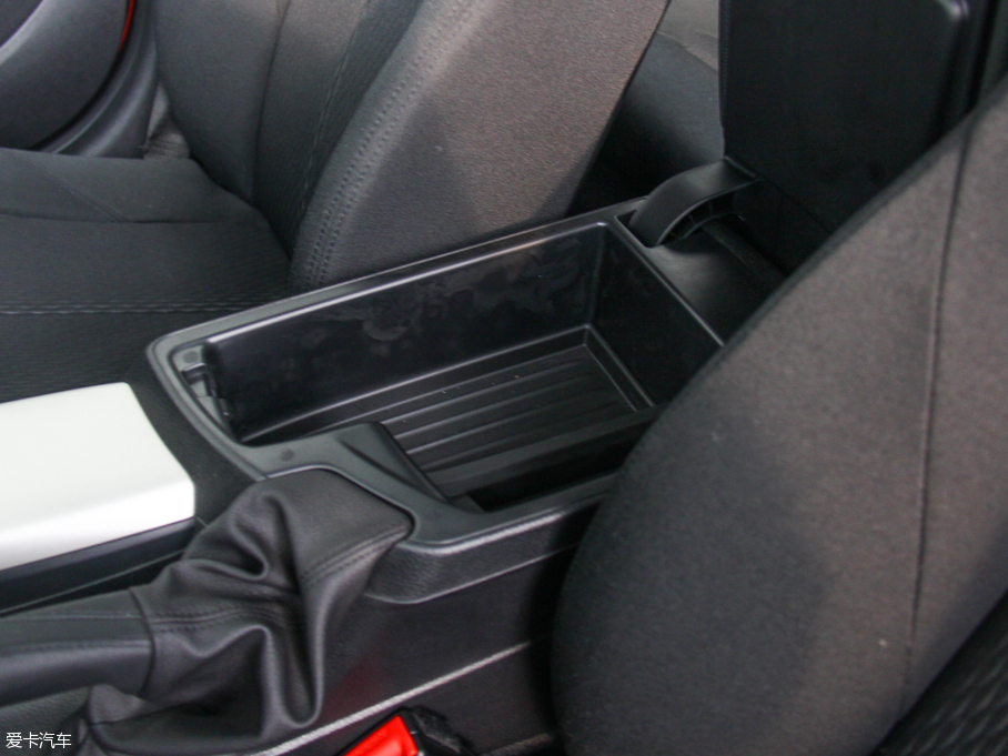 2016R1ϵɎ 118i I