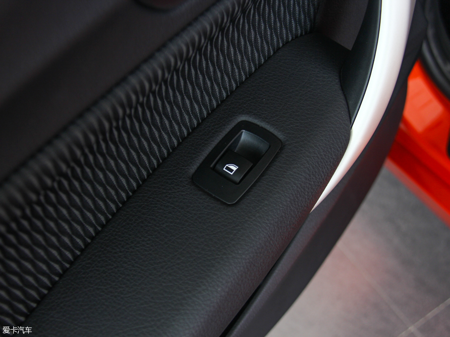 2016R1ϵɎ 118i I