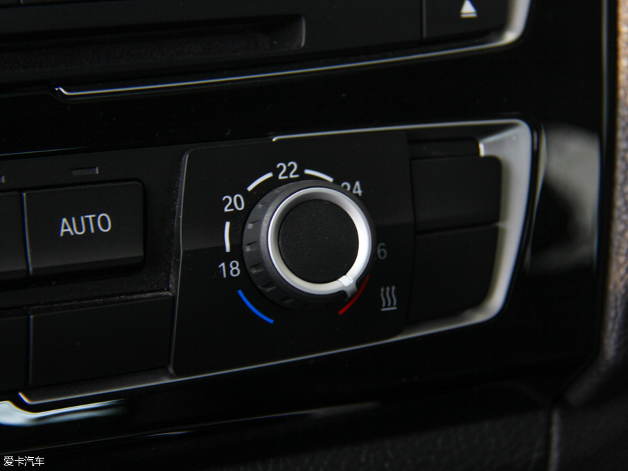 2016R1ϵɎ 118i I