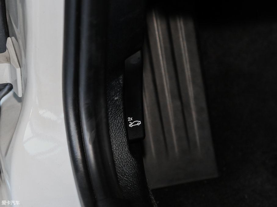 2016R1ϵɎ 120i \OӋb