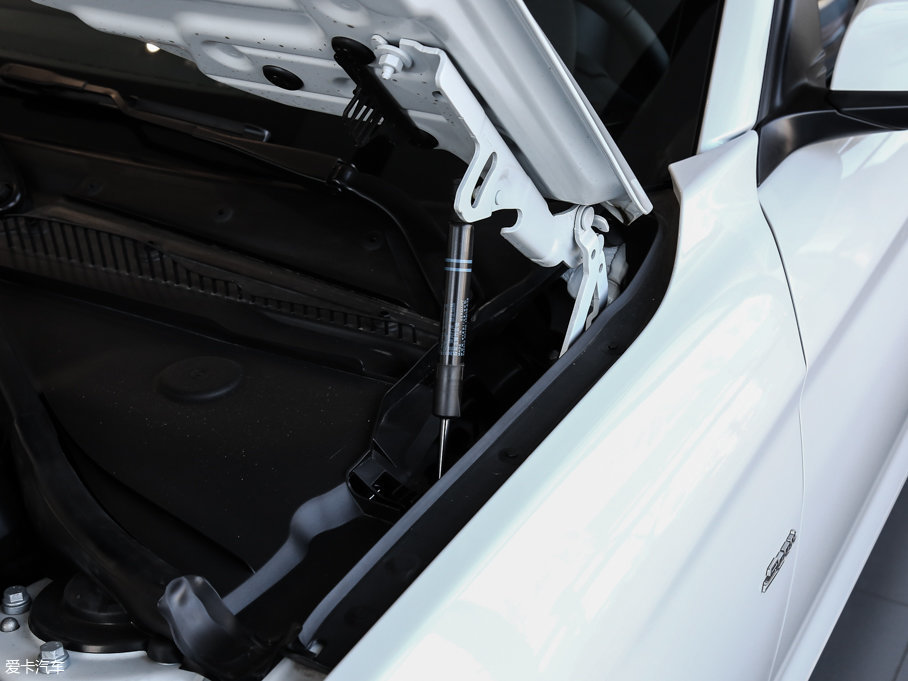 2016R1ϵɎ 120i \OӋb