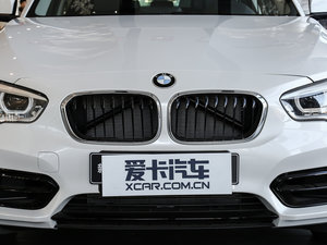 2016款120i 运动设计套装 中网