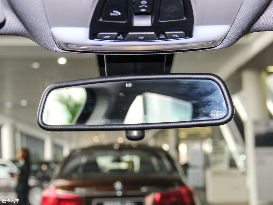 2016R3ϵGT 320i O(sh)Ӌb