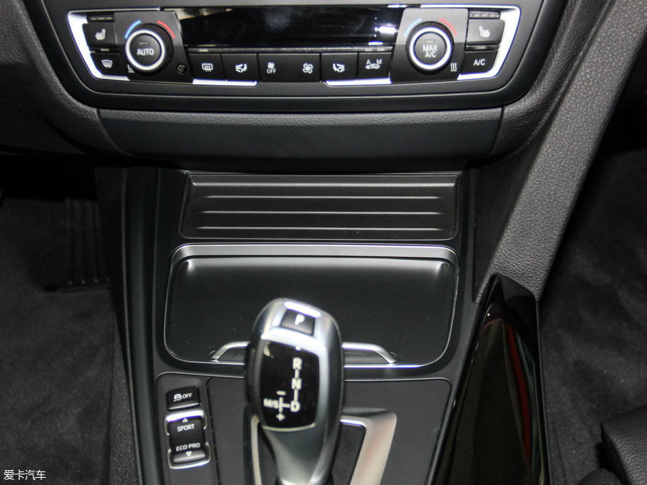 2016R3ϵGT 320i O(sh)Ӌb