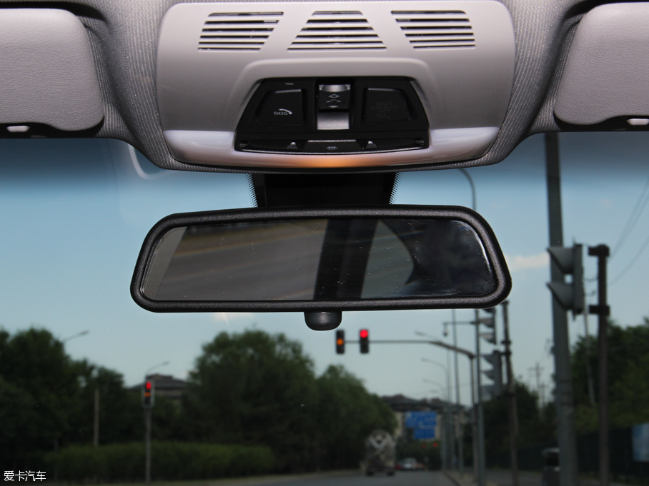 2016R4ϵT 420i M(jn)ȡ