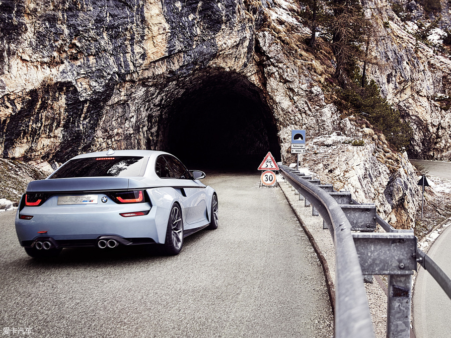 20162002 Hommage Concept