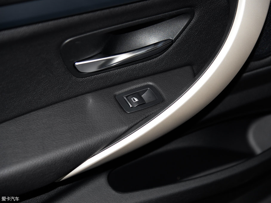 2017R3ϵGT 320i r