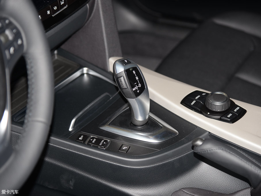 2017R3ϵGT 320i r