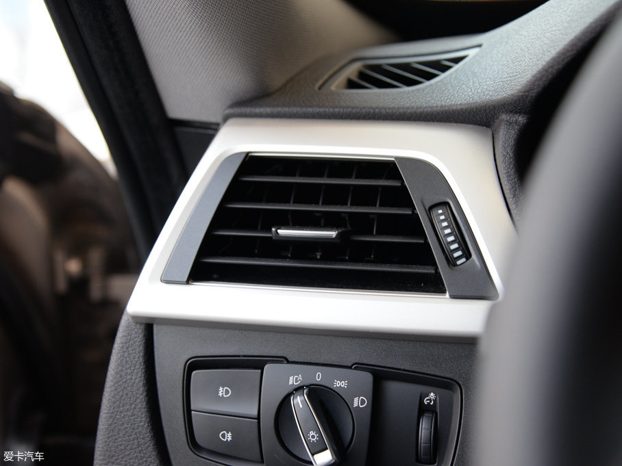 2017R3ϵGT 320i r