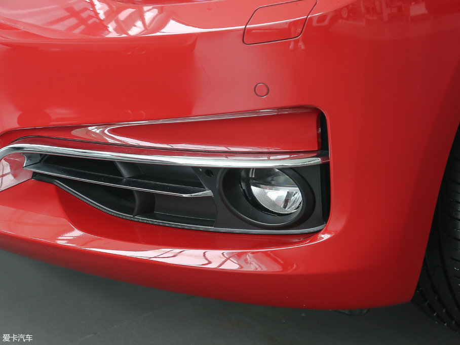 2017R3ϵGT 320i AOӋb