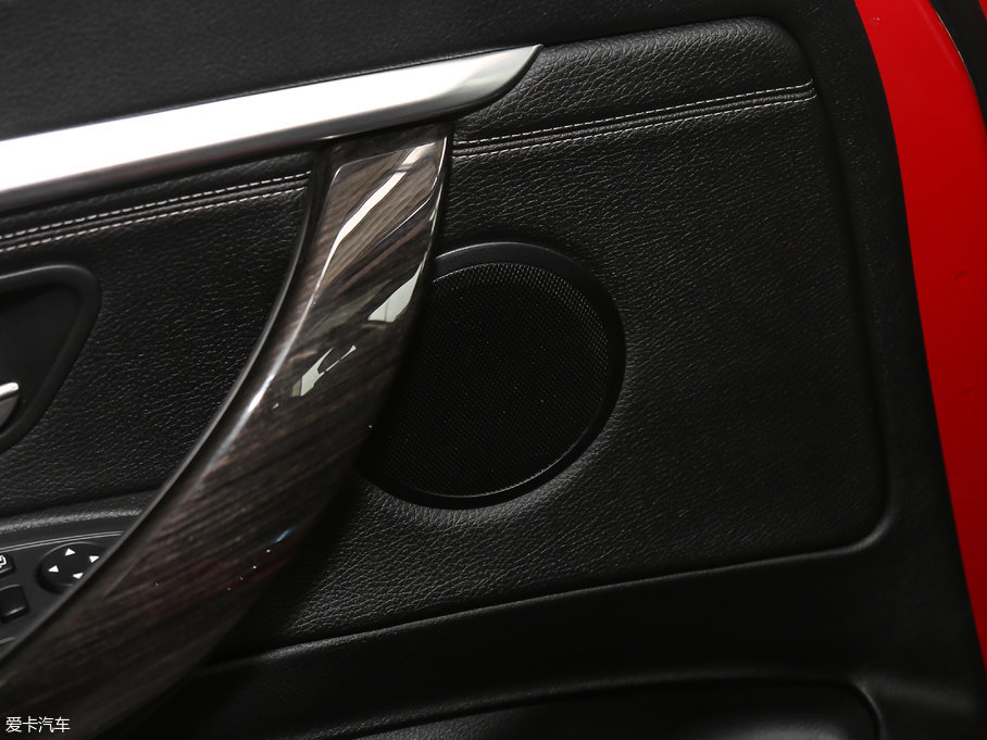 2017R3ϵGT 320i AOӋb