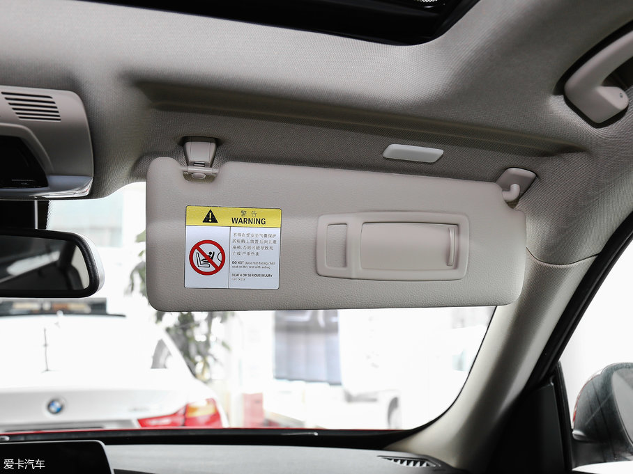 2017R3ϵGT 320i AOӋb