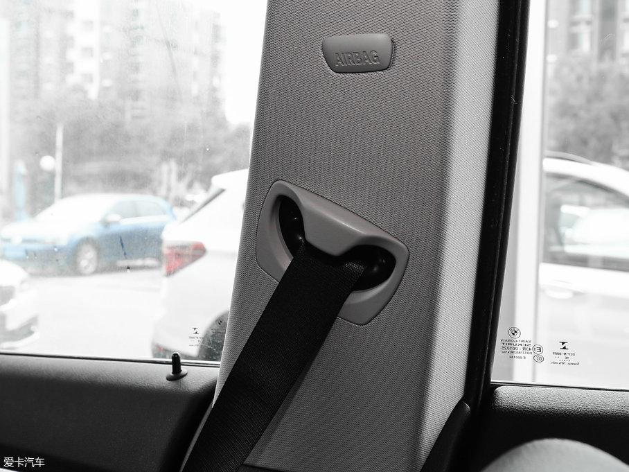 2017R3ϵGT 320i AOӋb