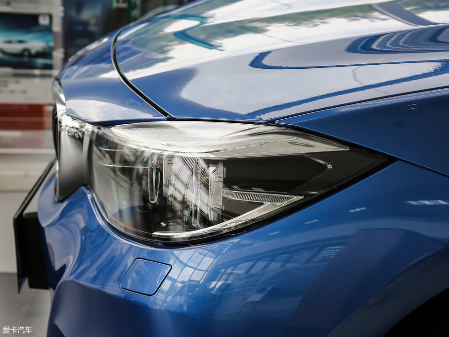 2017R3ϵGT 320i M\