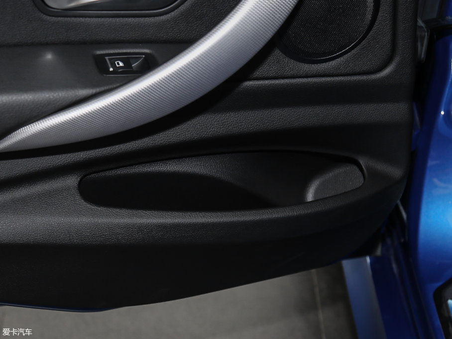 2017R3ϵGT 320i M\