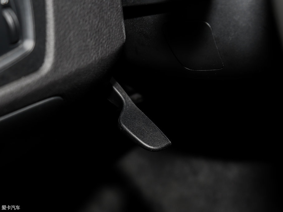 2017R3ϵGT 320i M\