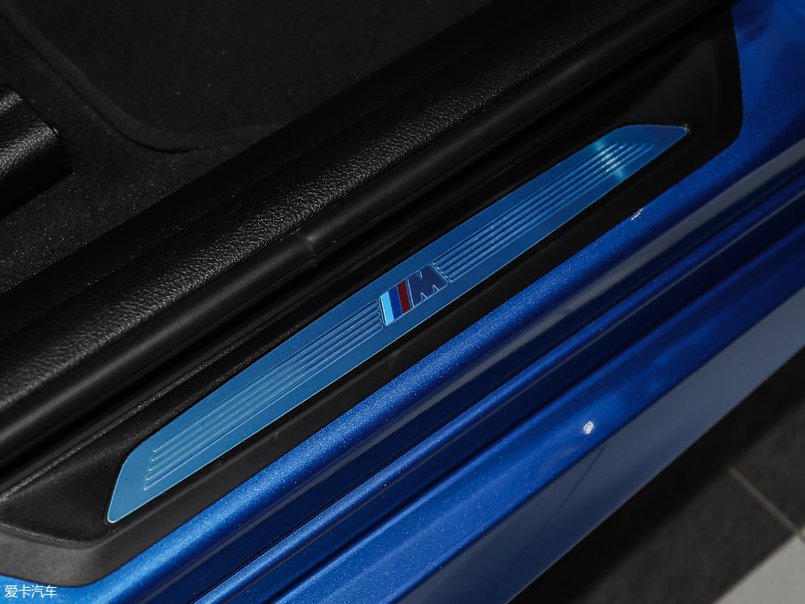 2017R3ϵGT 320i M\