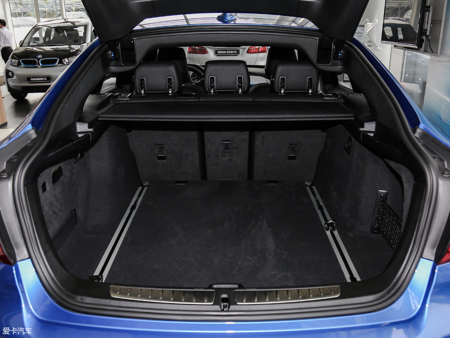 2017R3ϵGT 320i M\