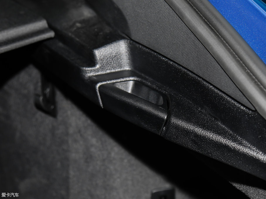 2017R3ϵGT 320i M\