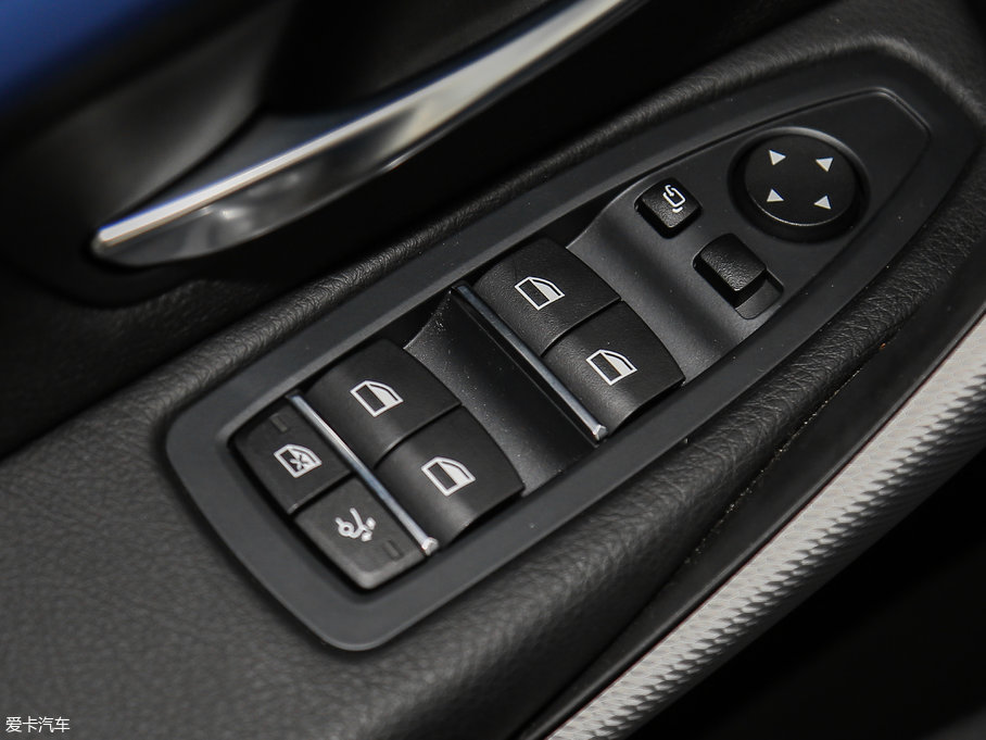 2017R3ϵGT 320i M\