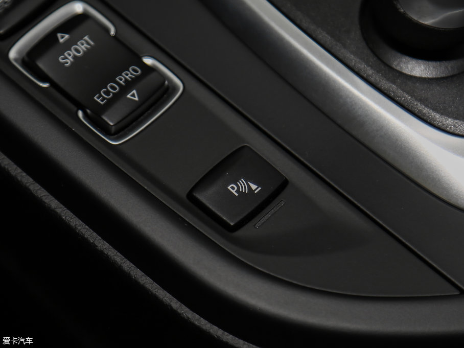 2017R3ϵGT 320i M\