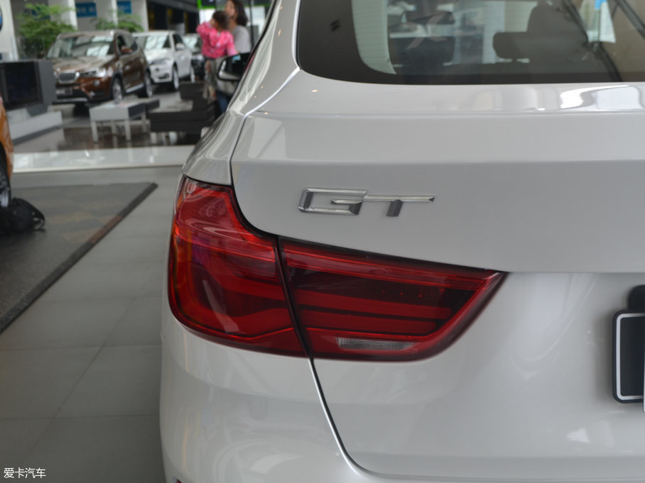 2017R3ϵGT 320i r