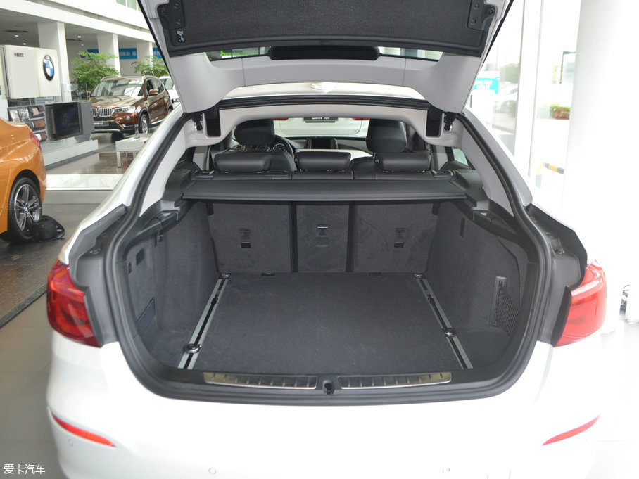 2017R3ϵGT 320i r(sh)