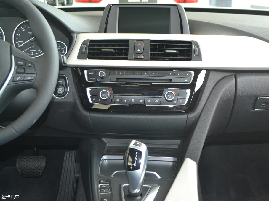 2017R3ϵGT 320i r