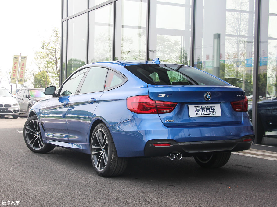 2017R3ϵGT 330i xDrive M\