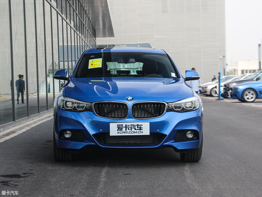 2017R3ϵGT 330i xDrive M\