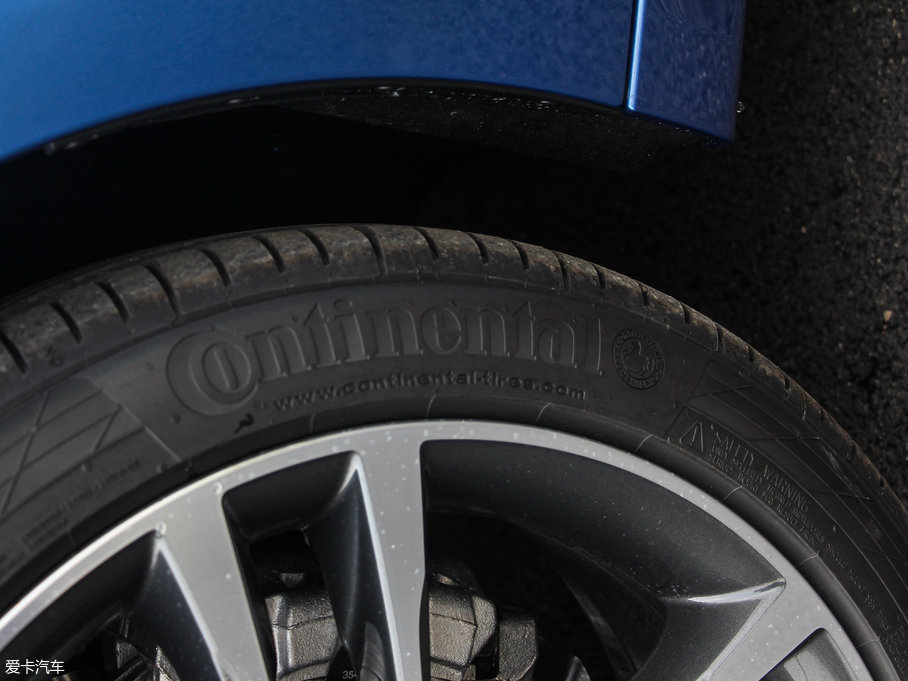 2017R3ϵGT 330i xDrive M\