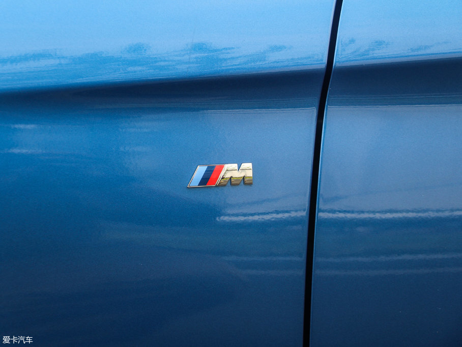 2017R3ϵGT 330i xDrive M\