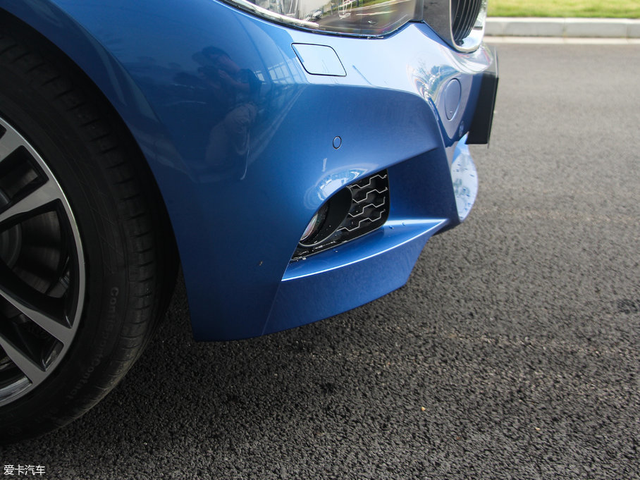 2017R3ϵGT 330i xDrive M\