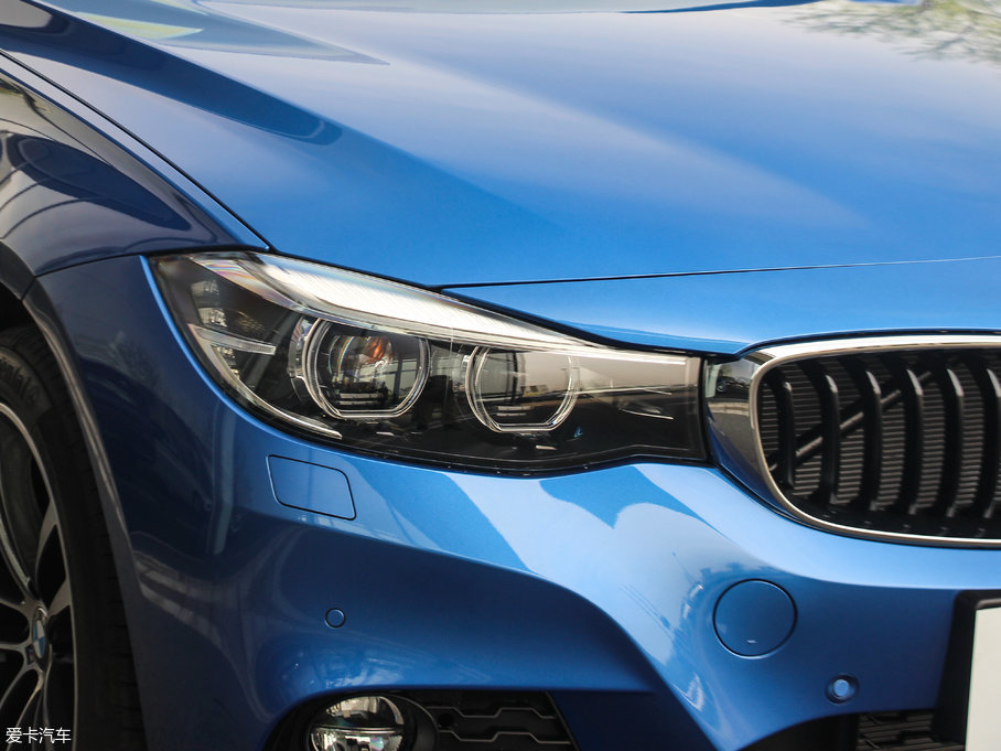 2017R3ϵGT 330i xDrive M\